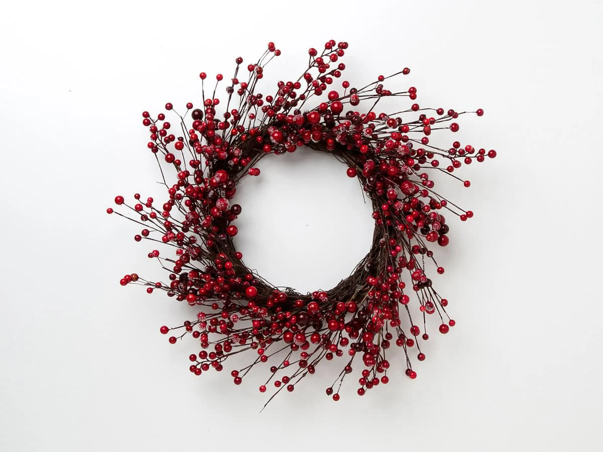 Decor wreath background removal before